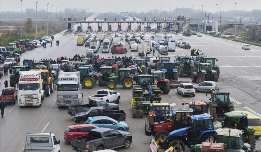Гръцките фермери готвят 48-часова блокада на пътища и гранични пунктове