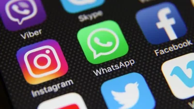 И Гърция подготвя забрана на социалните мрежи за деца под 15 г.